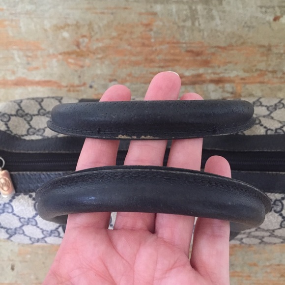 SOLD Vintage Gucci Boston Bag - Picture 8 of 8